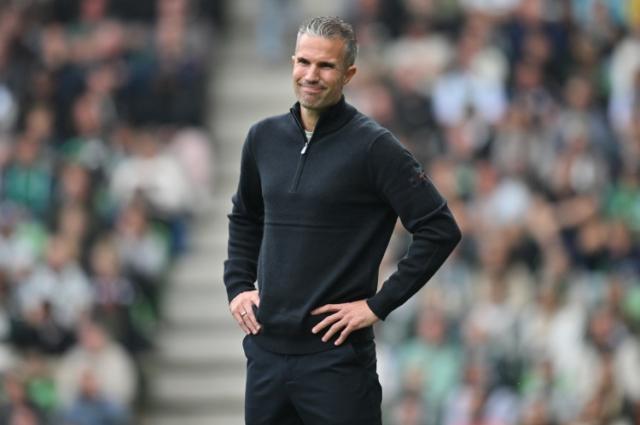 1759160724706054732.jpg 范佩西.jpg