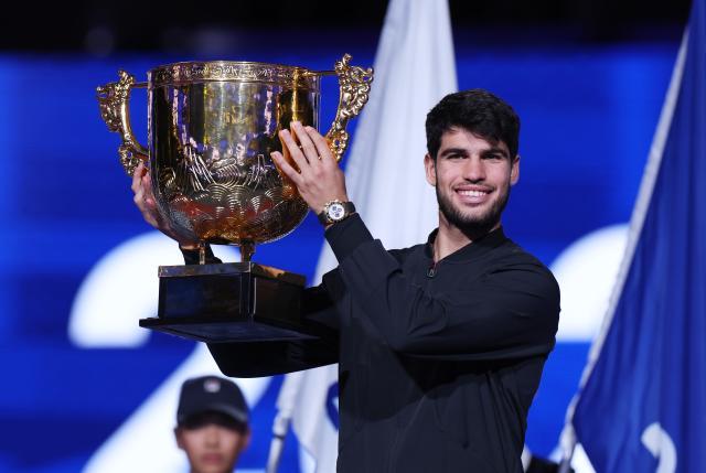 1727920811540082069.jpg (体育)(4)网球——中网:阿尔卡拉斯男单夺冠XxjpseC007324_20241002_PEPFN0A001.jpg