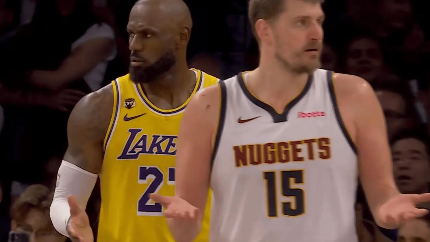 四手连“摊”，詹姆斯与约基奇均对裁判不满同时摊手抗议